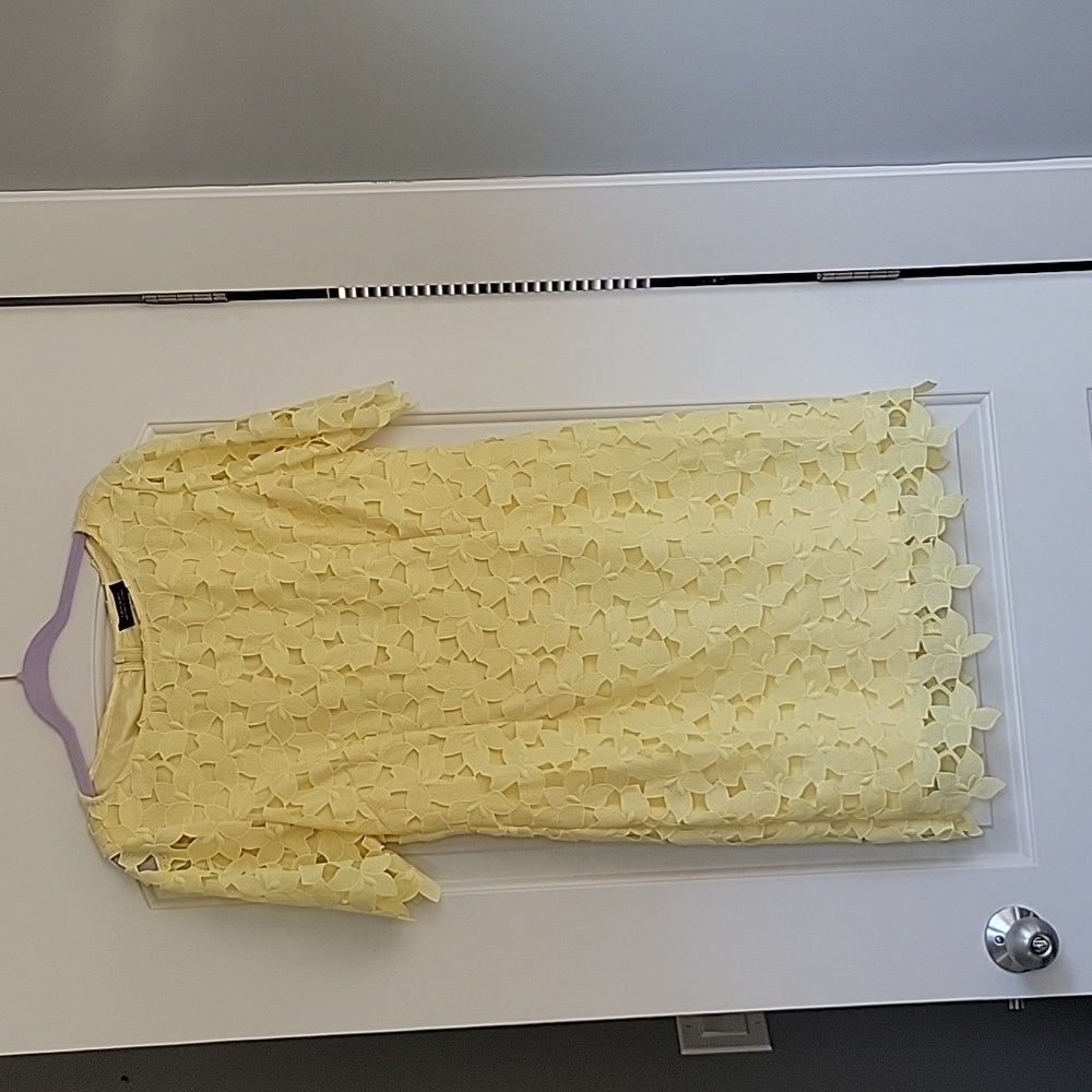Yellow floral lace dress-- Tahari by Arthur S Levine